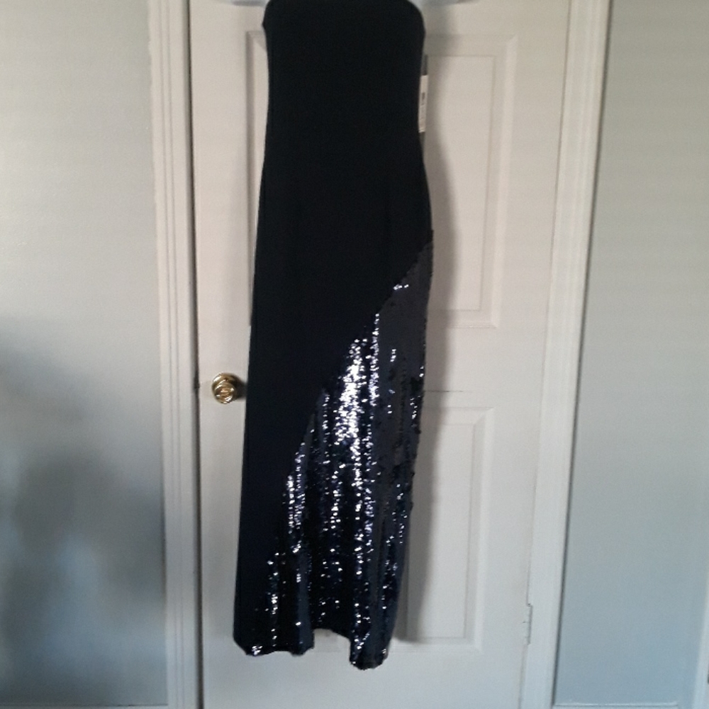 Eliza J Beautiful Strapless Maxi. NWT